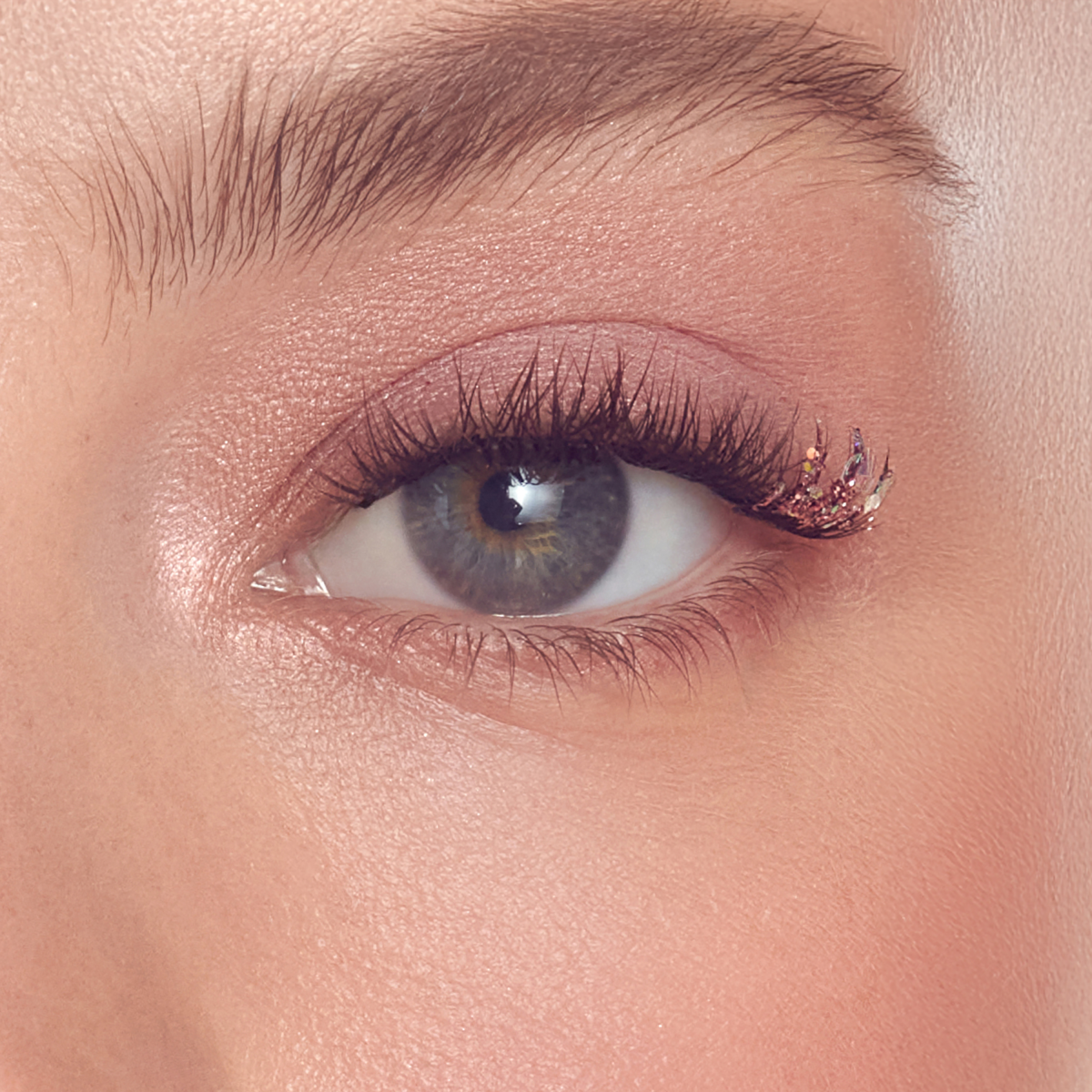 WICKED X Impress | Bewitching | 12 Lash Clusters, 8mm-10mm