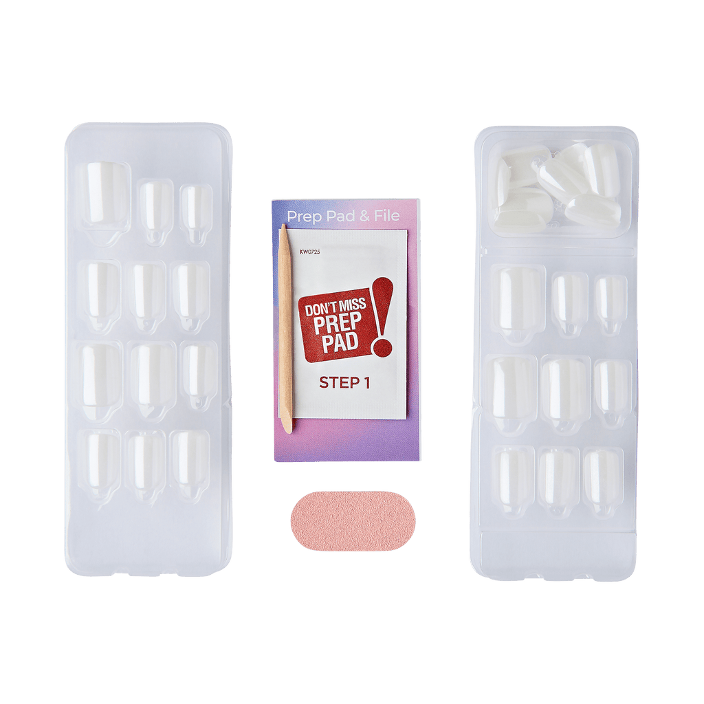 colorFX by Impress No Glue Fake Press On Nails - Universal | Solid, White, Short, Squoval, Manicure