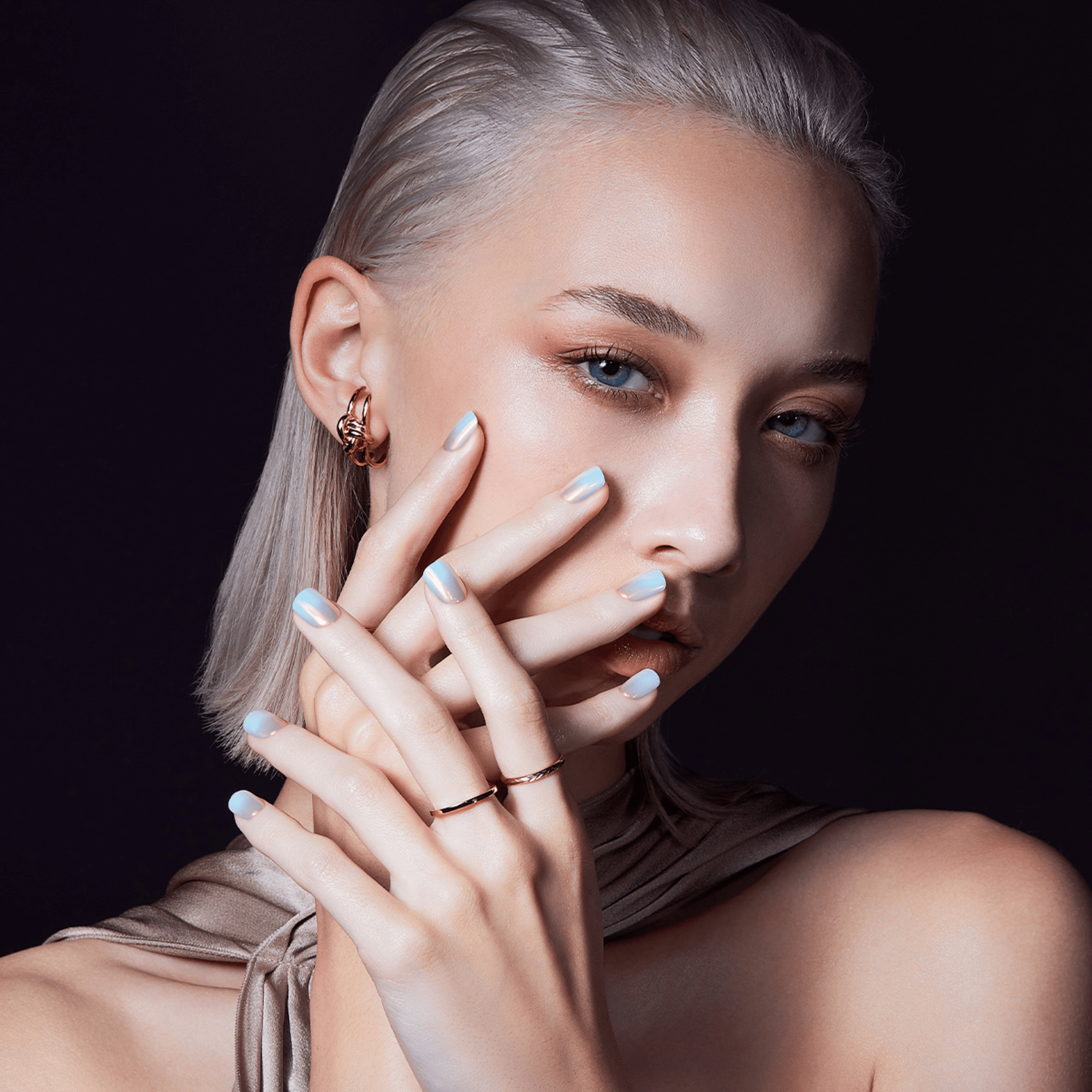 colorFX by Impress No Glue Fake Press On Nails - Connection | Solid, White, Short, Squoval, Manicure