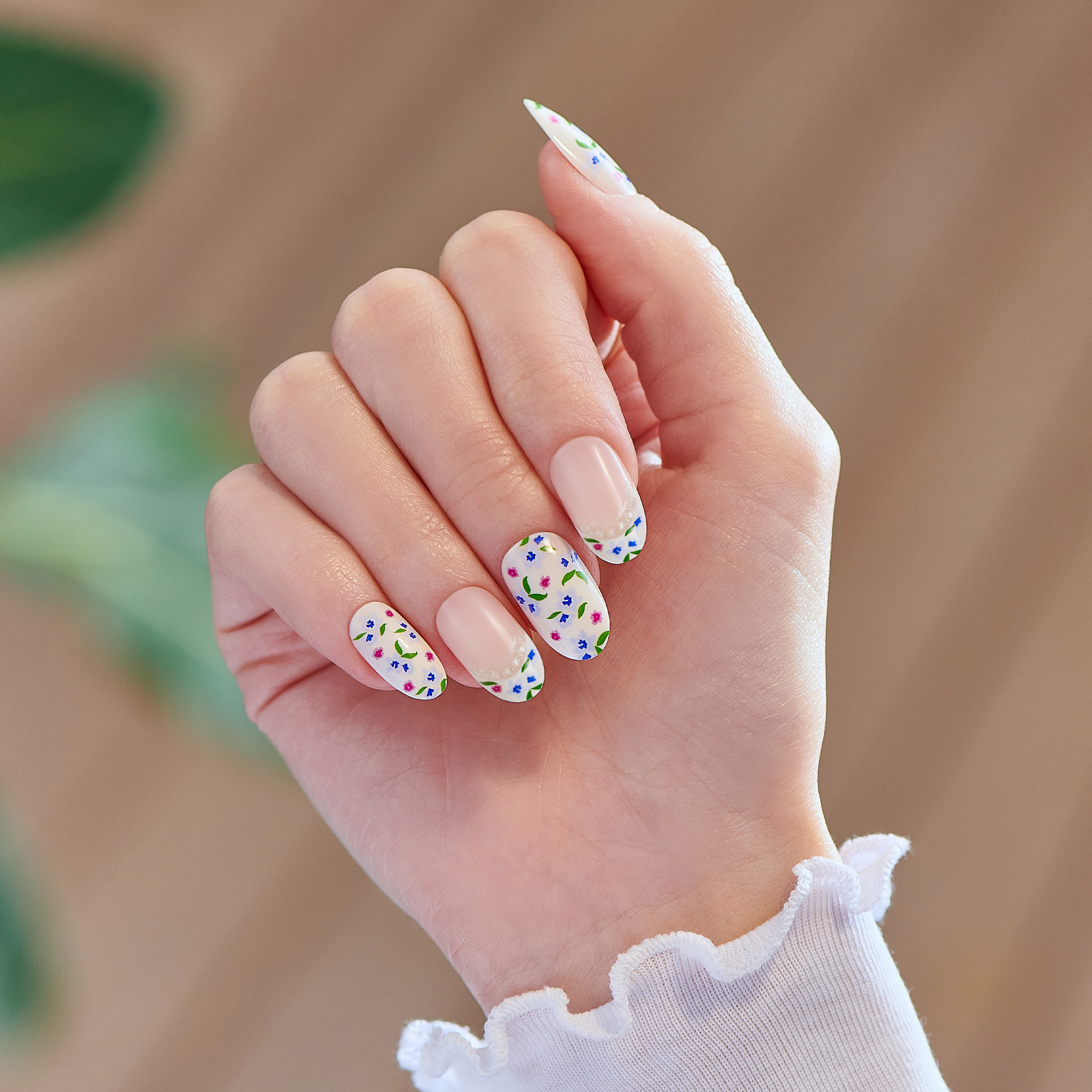 Impress Design No Glue Fake Press On Nails - Happy Mood | French Design, Multicolor, Medium, Oval, Manicure