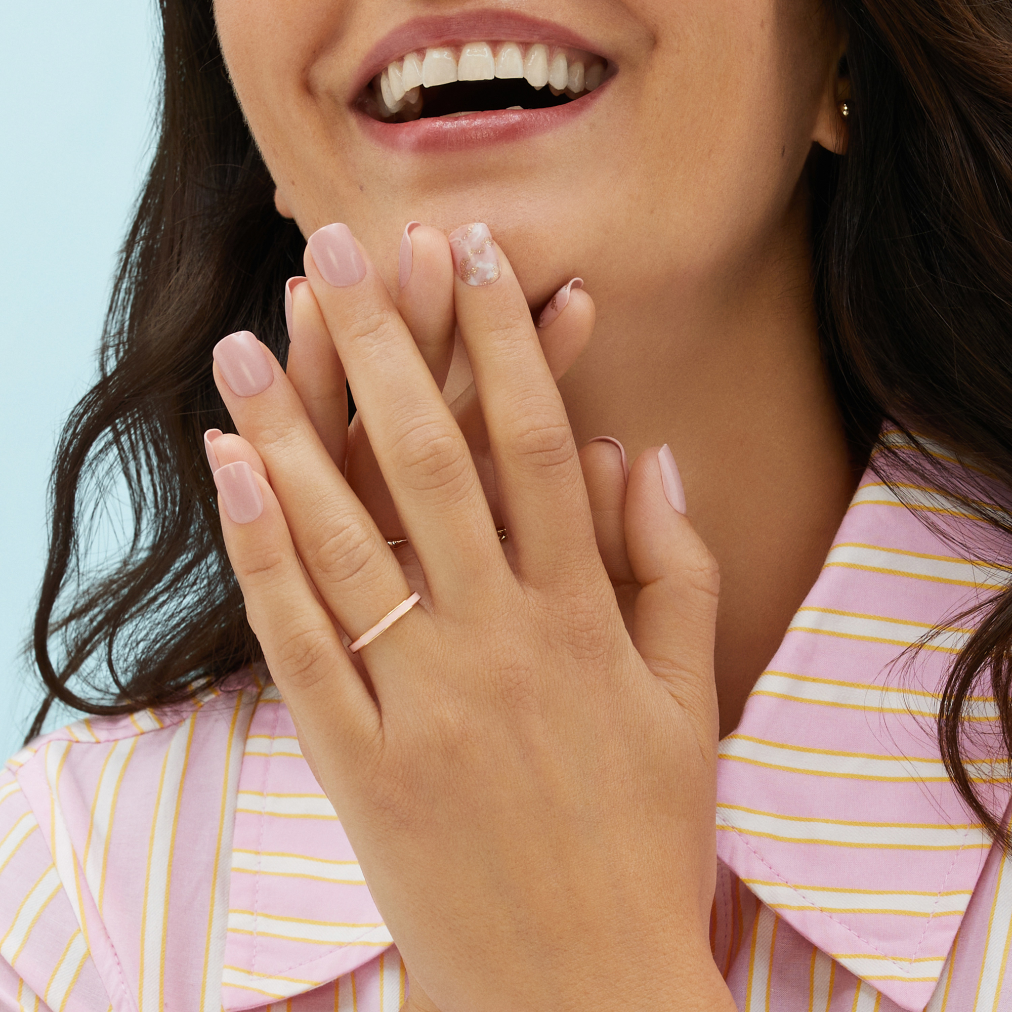 Impress Design No Glue Fake Press On Nails - Kingdom | Design, Pink, Short, Squoval, Manicure