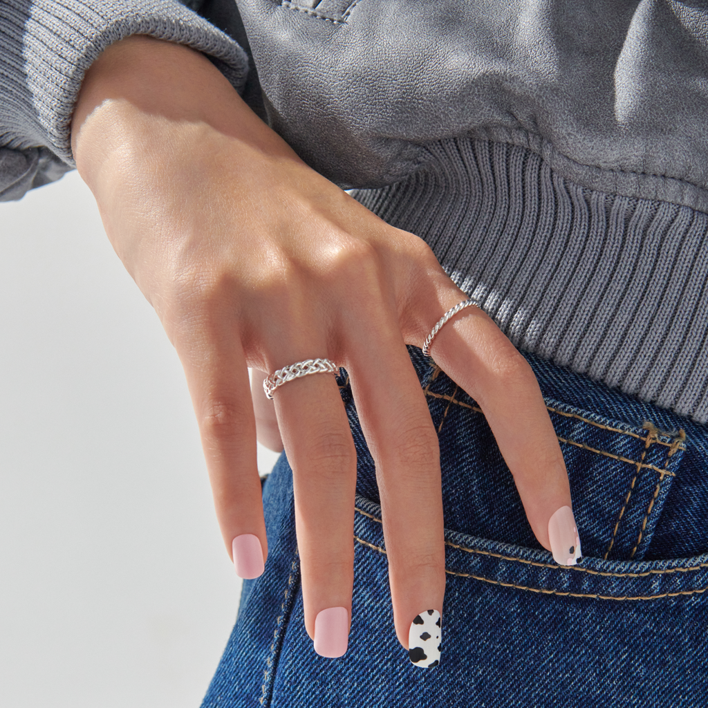 Impress Design No Glue Fake Press On Nails - One Chance | Design, Pink, Short, Squoval, Manicure
