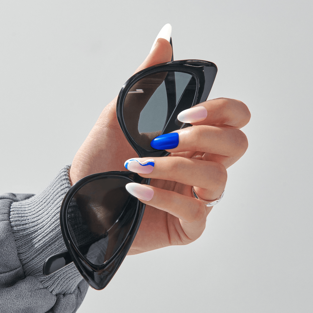 Impress Design No Glue Fake Press On Nails - Free Soul | Design, Blue & White, Medium, Almond, Manicure