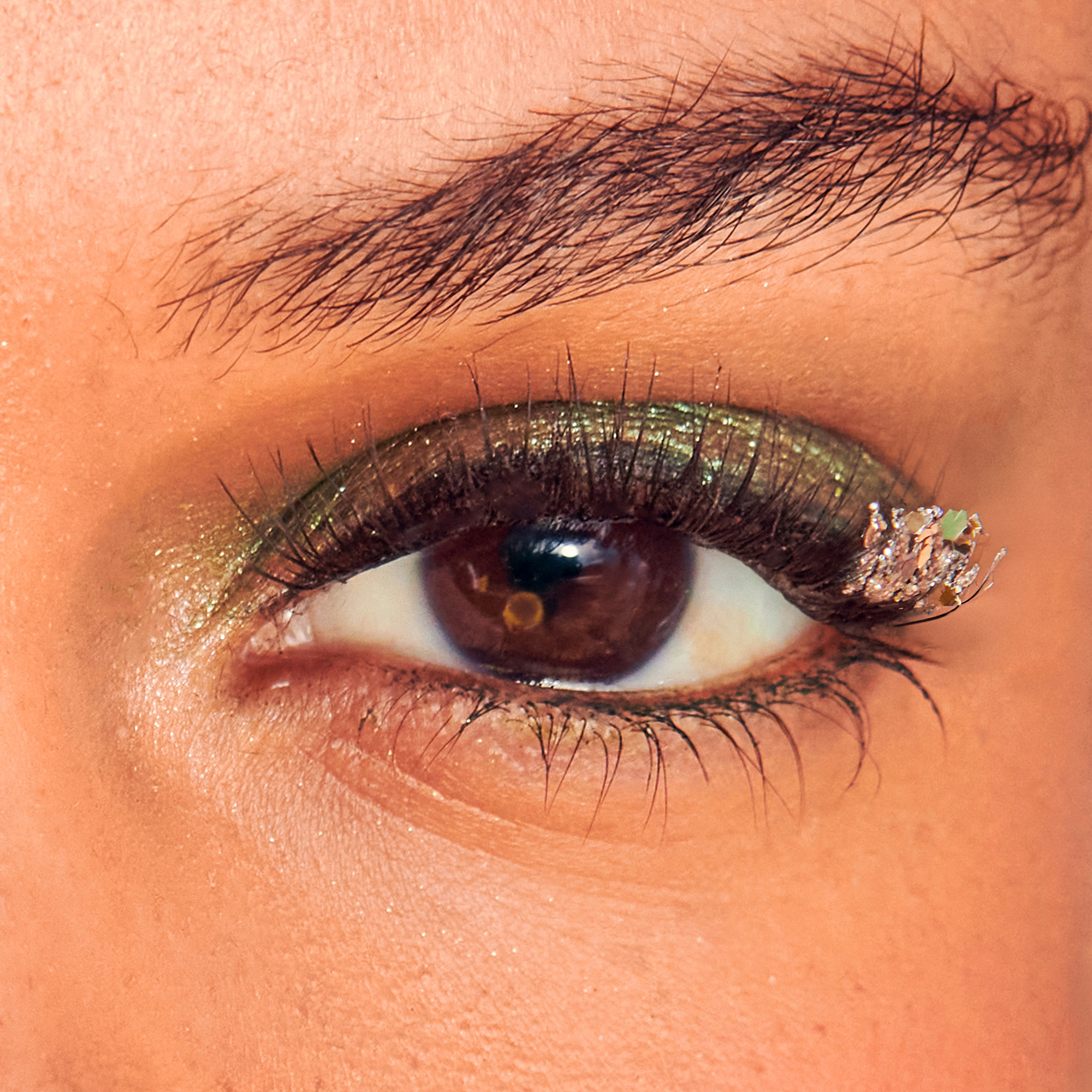 Impress X WICKED: FOR GOOD | Fly…Fly! | 12 Lash Clusters, 8mm-10mm