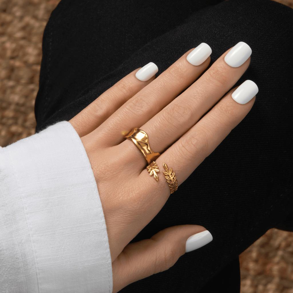Impress Color No Glue Fake Press On Nails - Frosting | Solid, White, Short, Squoval, Manicure